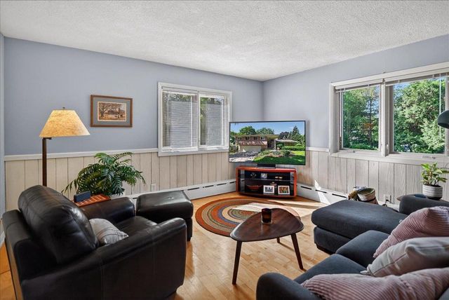 11 Fuller Drive, Madison, WI 53704