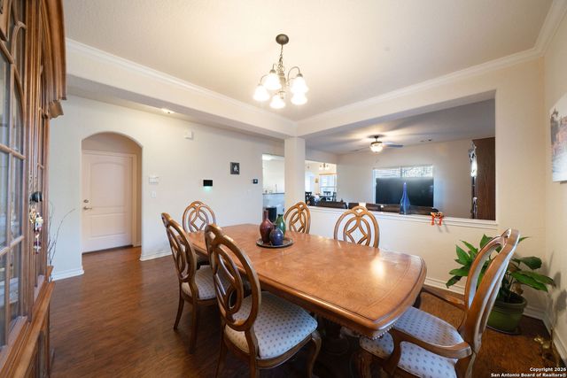 14406 Barn Ct, Elmendorf, TX 78112