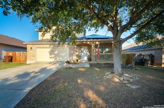 14406 Barn Ct, Elmendorf, TX 78112