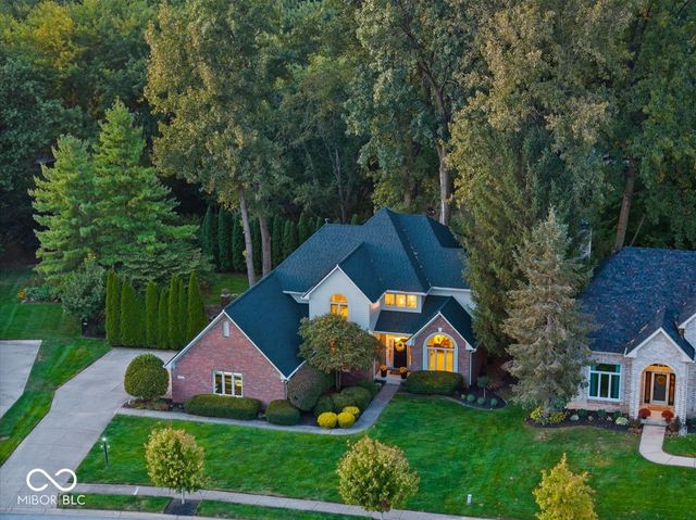 9972 Woods Edge Drive, Fishers, IN 46037