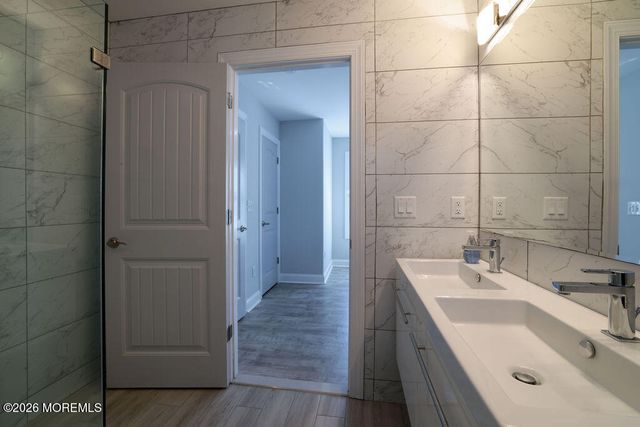 2005 Long Beach Boulevard, Beach Haven, NJ 08008