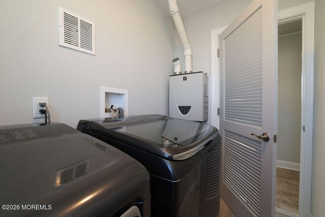 2005 Long Beach Boulevard, Beach Haven, NJ 08008