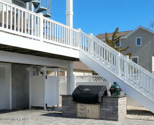 2005 Long Beach Boulevard, Beach Haven, NJ 08008