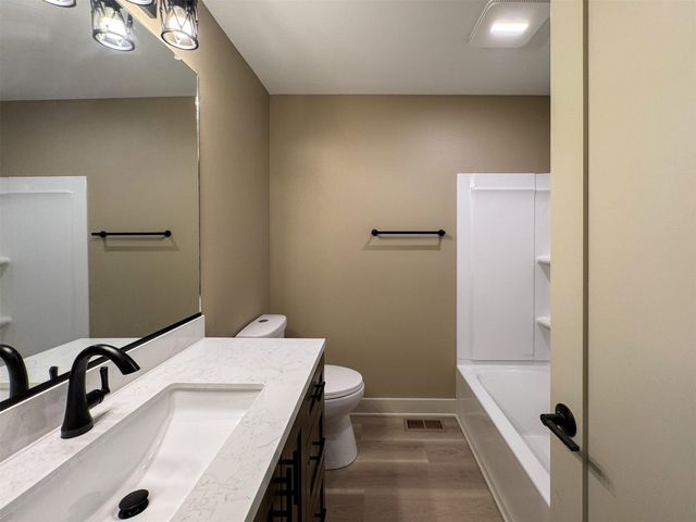 3414 Opal Drive, Ames, IA 50010