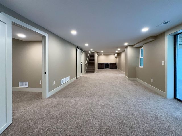 3414 Opal Drive, Ames, IA 50010