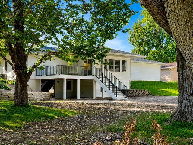 3414 Opal Drive, Ames, IA 50010