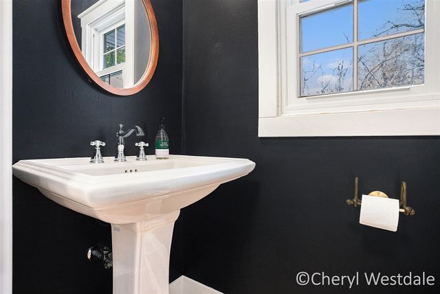 860 Sylvan Drive, Battle Creek, MI 49017