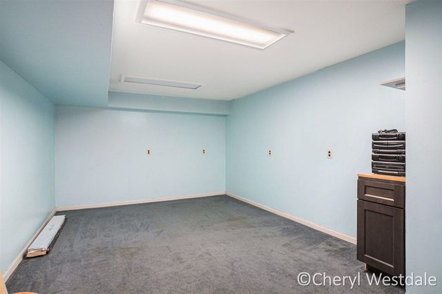 860 Sylvan Drive, Battle Creek, MI 49017