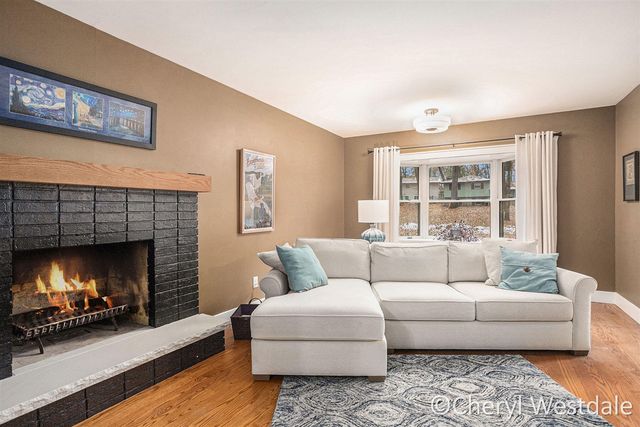 860 Sylvan Drive, Battle Creek, MI 49017