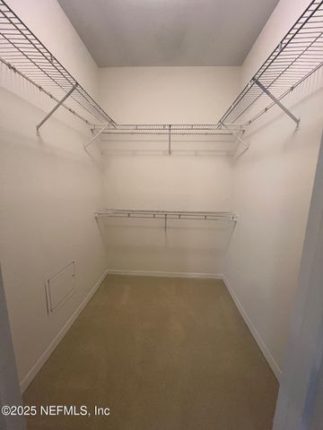 7800 POINT MEADOWS Drive 1524, Jacksonville, FL 32256