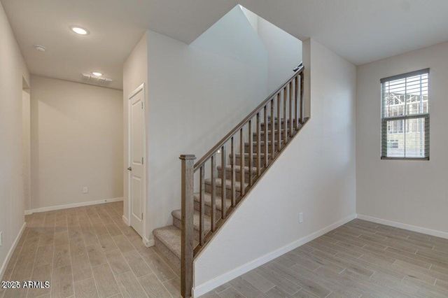 2831 S CENTRAL Drive, Chandler, AZ 85286