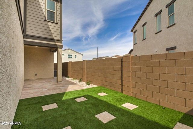 2831 S CENTRAL Drive, Chandler, AZ 85286