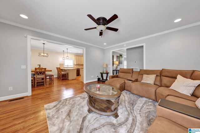565 PARK LAKE LANE, Helena, AL 35080