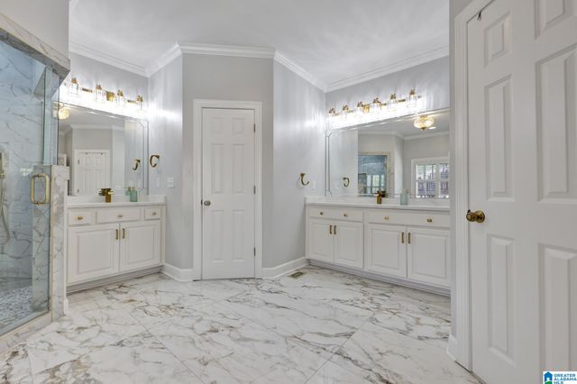 565 PARK LAKE LANE, Helena, AL 35080