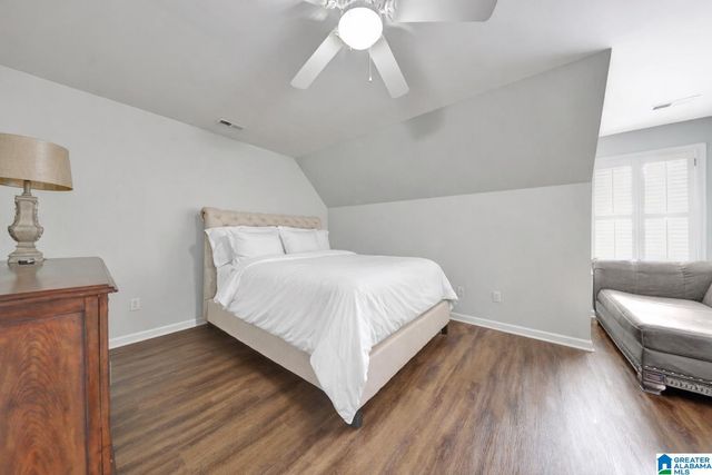 565 PARK LAKE LANE, Helena, AL 35080