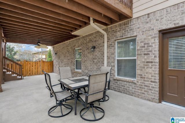565 PARK LAKE LANE, Helena, AL 35080
