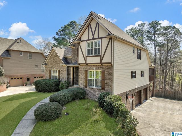 565 PARK LAKE LANE, Helena, AL 35080