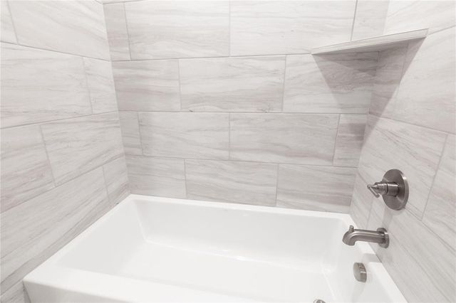 9305 NW 115th Terrace, Yukon, OK 73099