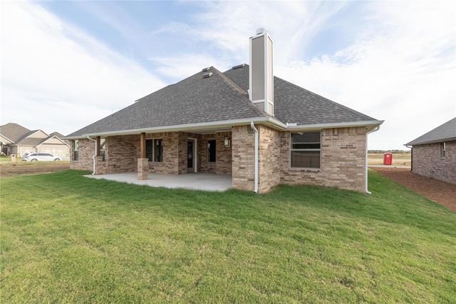 9305 NW 115th Terrace, Yukon, OK 73099