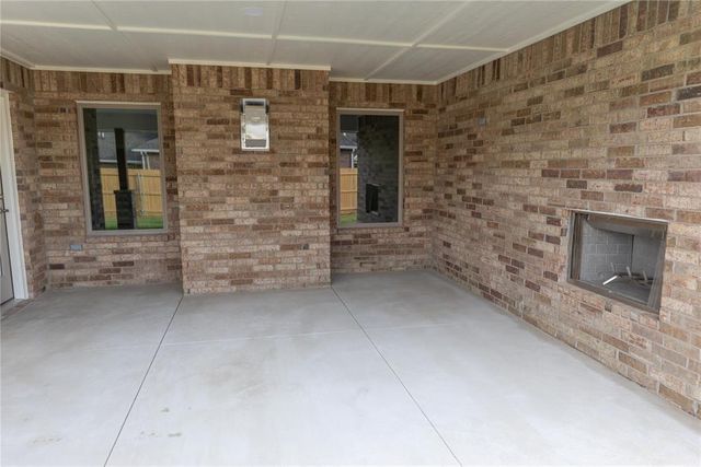 9305 NW 115th Terrace, Yukon, OK 73099