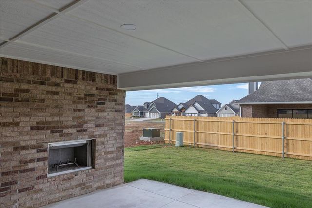 9305 NW 115th Terrace, Yukon, OK 73099