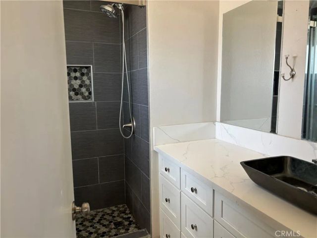 471 Whitney, Hemet, CA 92543