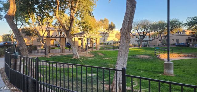 1225 N 36th Street Unit 2075, Phoenix, AZ 85008