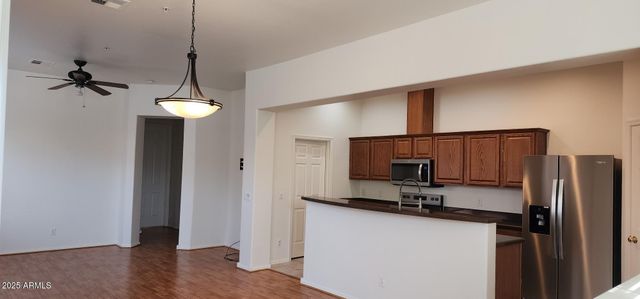 1225 N 36th Street Unit 2075, Phoenix, AZ 85008