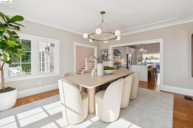 1001 Cragmont Ave, Berkeley, CA 94708