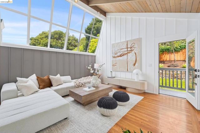 1001 Cragmont Ave, Berkeley, CA 94708