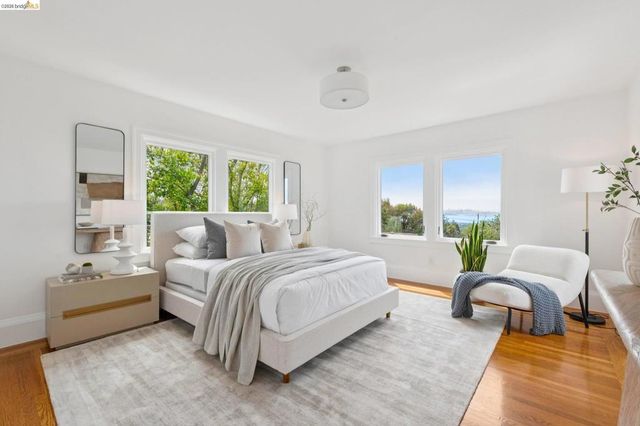 1001 Cragmont Ave, Berkeley, CA 94708