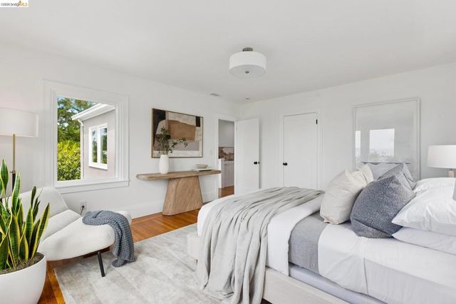 1001 Cragmont Ave, Berkeley, CA 94708