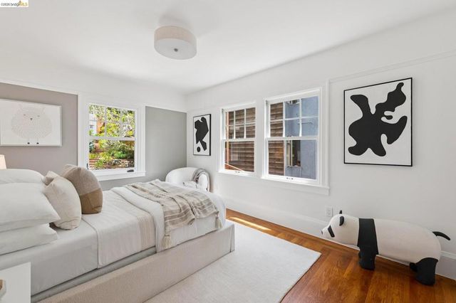 1001 Cragmont Ave, Berkeley, CA 94708