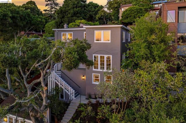 1001 Cragmont Ave, Berkeley, CA 94708