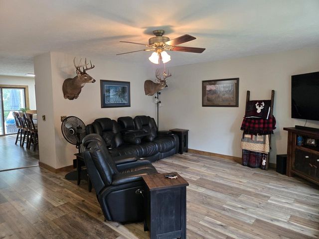 1720 E Road Five, Edgerton, WI 53534