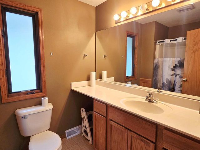 1720 E Road Five, Edgerton, WI 53534