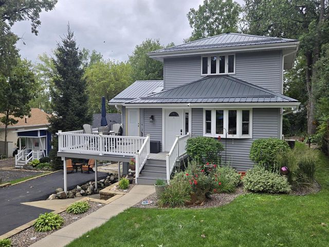 1720 E Road Five, Edgerton, WI 53534
