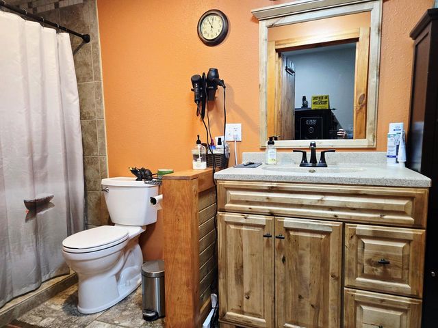 1720 E Road Five, Edgerton, WI 53534