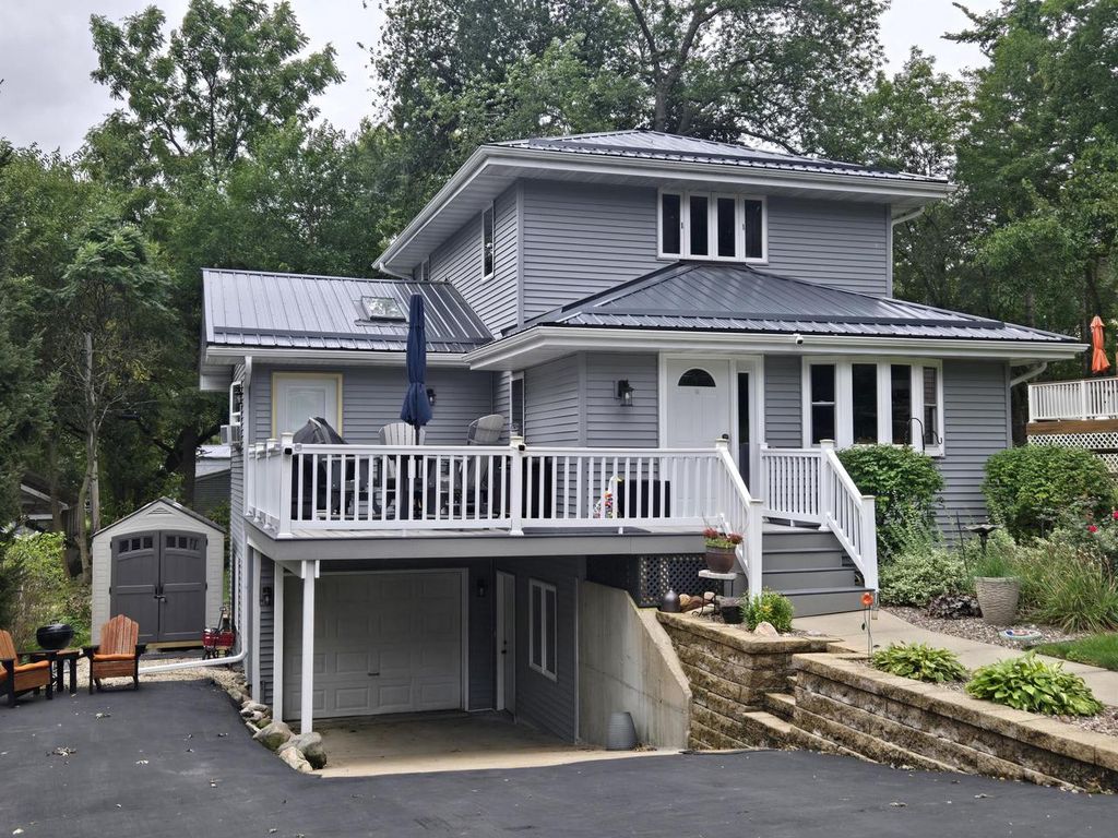 1720 E Road Five, Edgerton, WI 53534