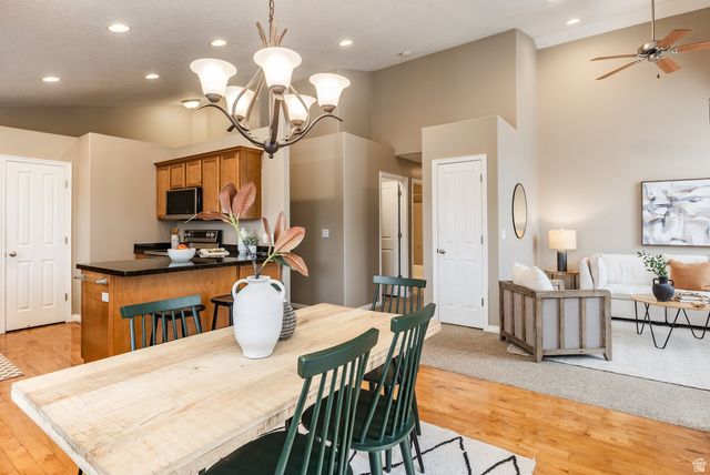 4594 S RED SAGE CT, Salt Lake City, UT 84107