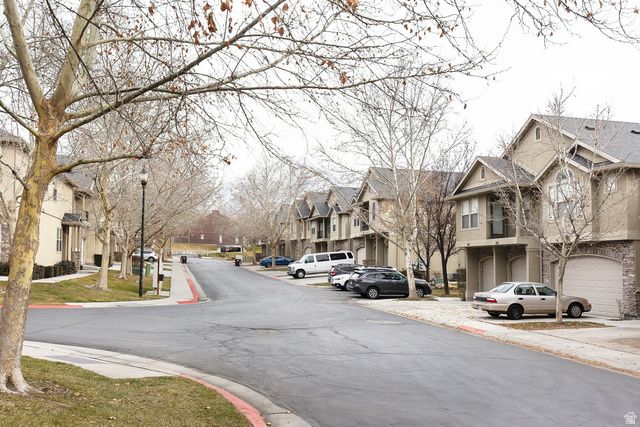 4594 S RED SAGE CT, Salt Lake City, UT 84107