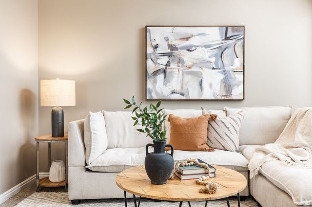 4594 S RED SAGE CT, Salt Lake City, UT 84107