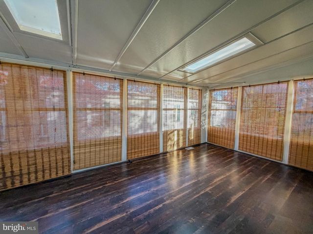 37 LOFT MOUNTAIN DR, Sicklerville, NJ 08081