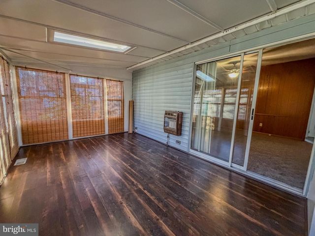 37 LOFT MOUNTAIN DR, Sicklerville, NJ 08081