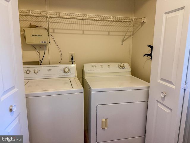 37 LOFT MOUNTAIN DR, Sicklerville, NJ 08081