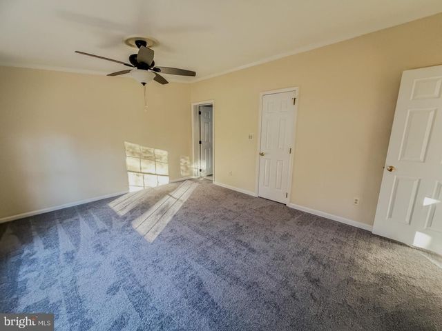 37 LOFT MOUNTAIN DR, Sicklerville, NJ 08081