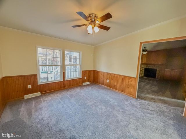 37 LOFT MOUNTAIN DR, Sicklerville, NJ 08081