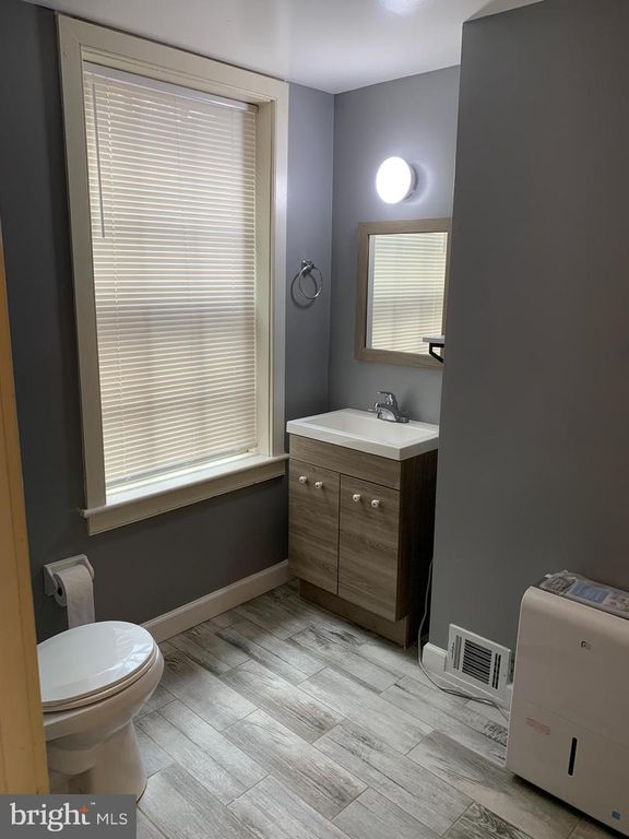 Image 13 of property listing at 659 PORTLAND ST, Baltimore, MD 21230