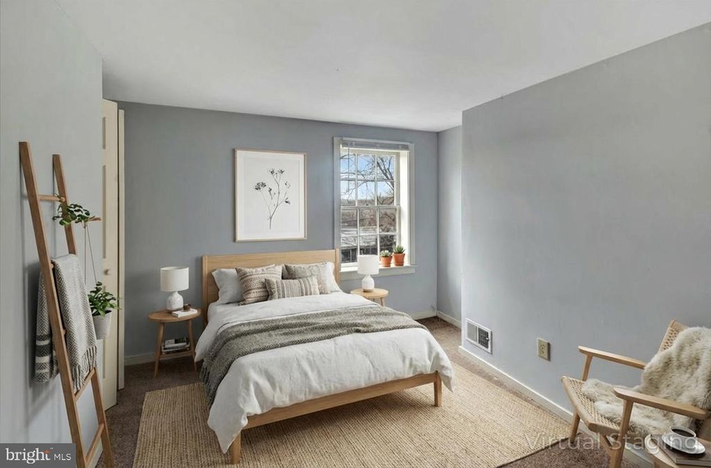 Image 19 of property listing at 659 PORTLAND ST, Baltimore, MD 21230