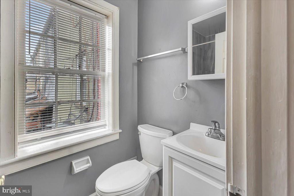 Image 26 of property listing at 659 PORTLAND ST, Baltimore, MD 21230